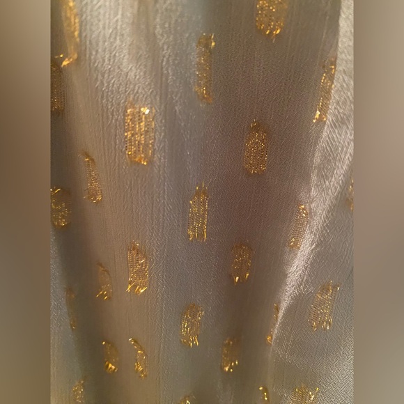 Lulu’s Ruffle mini dress - Picture 5 of 10